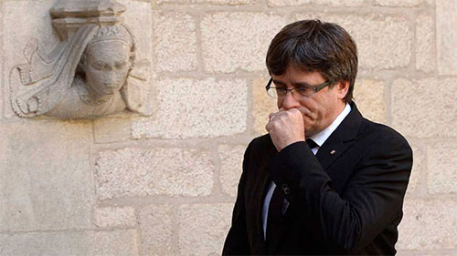 Fiscalía española no descarta la detención del presidente catalán