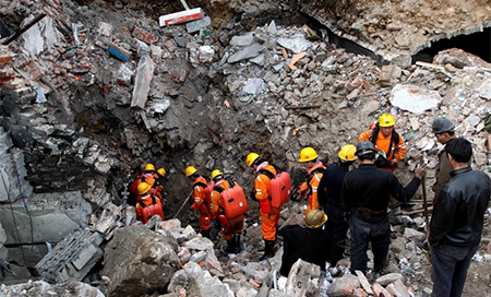 Mueren más de once personas por explosión en una mina en China 