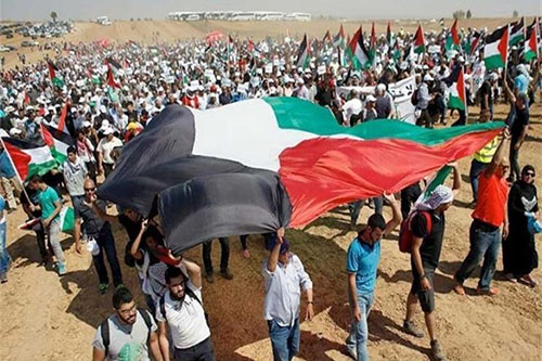 Miles de palestinos vuelven a protestar en la frontera de Gaza por el bloqueo israelí