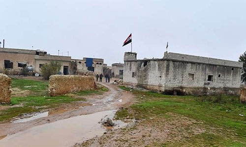 La policía militar rusa comienza a patrullar la zona de Manbij