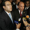 Renuncian los ministros de Defensa e Interior de Per&uacute
