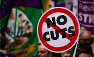 Impuestas nuevas medidas de austeridad en Reino Unido