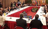 Venezuela: Oposición suspende mesa de diálogo con el gobierno