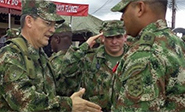 Colombia: General secuestrado por las FARC renuncia al ej&eacute;rcito