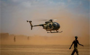 Fuerzas kenianas bombardean bases de Al Shabab en Somalia
