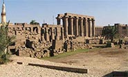 Hallan un conjunto de objetos arqueológicos cerca del templo egipcio de ptah
