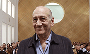 Un ex primer ministro israel&iacute; entra en prisi&oacute;n por corrupci&oacute;n