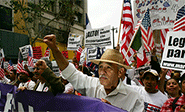 Inmigrantes levantan la voz contra la xenofobia en Estados Unidos