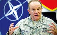 Jefe militar de la OTAN llama a vigilar m&aacute;s a Rusia
