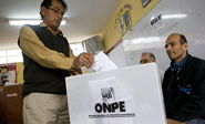 Kuzcynski gana las presidenciales de Per&uacute; por un estrecho margen