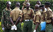 Cuatro polic&iacute;as acusados de la muerte de activistas en Kenia