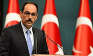 Turqu&iacute;a carga contra EEUU por su apoyo a las FDS en Siria