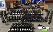 La polic&iacute;a espa&ntilde;ola incauta miles de armas del mercado negro