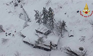 &ldquo;Muchos muertos&rdquo; en el hotel sepultado por la nieve en Italia