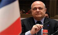Dimite el ministro del Interior franc&eacute;s por contratar a sus hijas