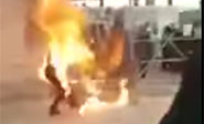 Se inmol&oacute; en protesta por los retrasos en el procesamiento de su demanda de asilo