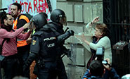 La Generalitat de Catalu&ntilde;a acusa a los agentes policiales de &ldquo;violencia desmedida&rdquo;