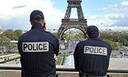 Francia aprueba una controvertida ley antiterrorista