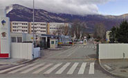 Un hombre intenta atropellar a militares en Francia