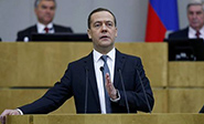 Designan a Medv&eacute;dev como primer ministro de Rusia