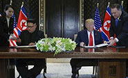 Kim y Trump firman un documento tras su hist&oacute;rica cumbre
