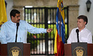 Maduro acusa a Santos de conspirar contra Venezuela