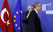 Uni&oacute;n Europea aplaude el fin del estado de excepci&oacute;n en Turqu&iacute;a