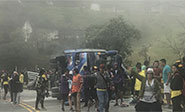 Varios muertos al volcar un bus con hinchas de f&uacute;tbol en Ecuador