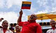 Constituyente Cabello critica a los que no condenaron atentado contra Maduro