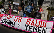 Activistas estadounidenses protestan frente a la embajada saud&iacute; en Washington