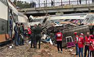 M&aacute;s de cinco muertos por el descarrilamiento de un tren cerca de Rabat