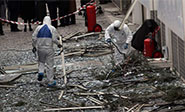 Explosi&oacute;n en Atenas deja importantes da&ntilde;os materiales