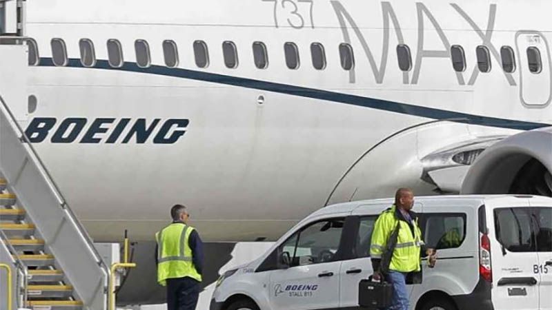 Vuelo de Boeing 737 MAX 8 aterriza de emergencia en Orlando por problema de motores