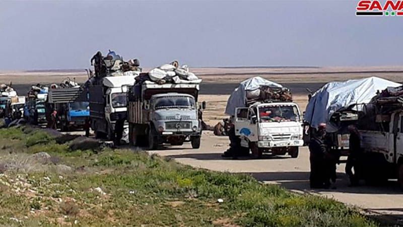 M&aacute;s de mil desplazados logran salir del campamento sirio de Rukban