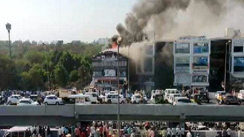 M&aacute;s de quince estudiantes muertos por un incendio en una escuela de India