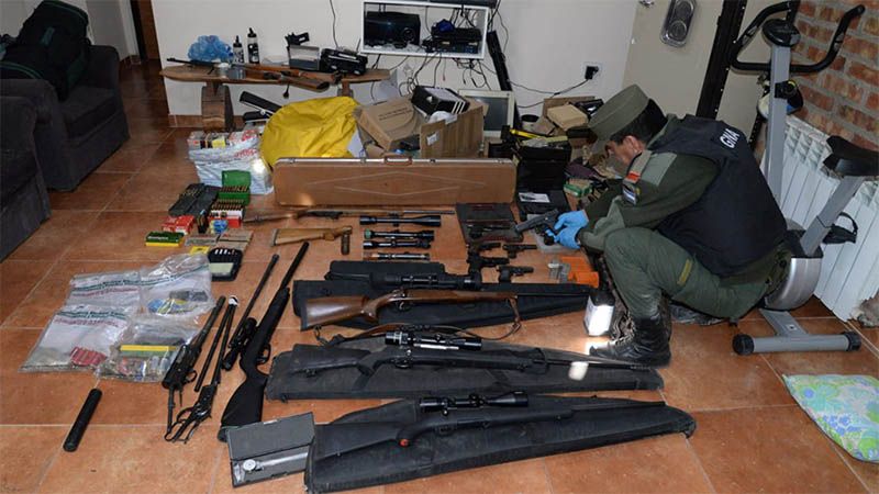 Argentina desarticula banda internacional de contrabando de armas