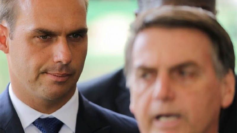Trump elogia el nombramiento del hijo de Bolsonaro como embajador de Brasil en EEUU