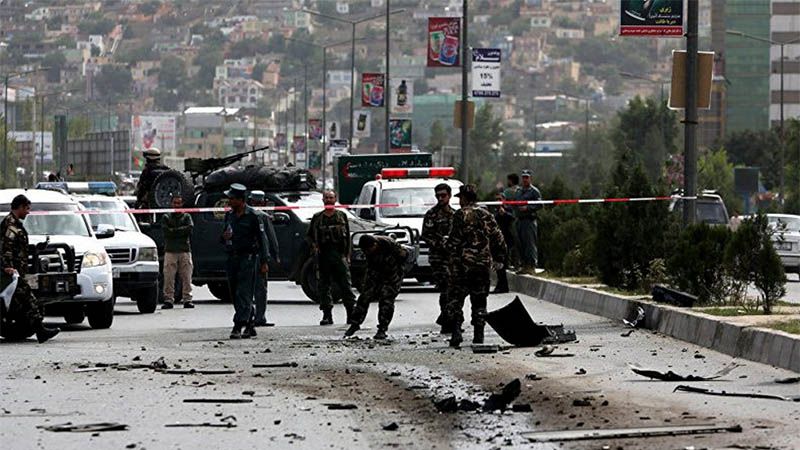 Talib&aacute;n ataca con un tractor bomba un complejo de extranjeros en Kabul