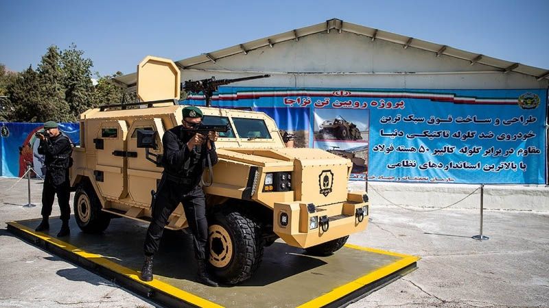 Ej&eacute;rcito iran&iacute; muestra nuevos equipos militares de fabricaci&oacute;n nacional