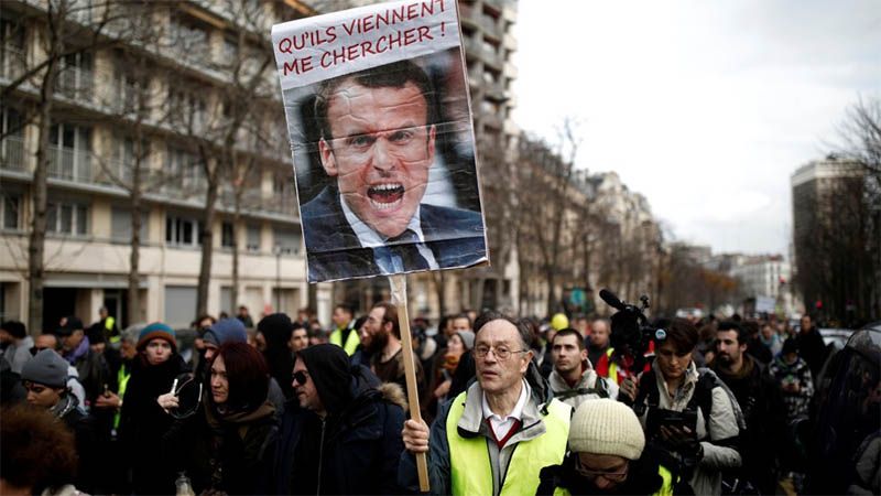 Contin&uacute;an las protestas en Par&iacute;s contra las reformas de Macron
