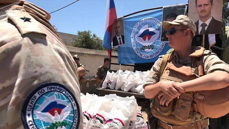 Rusia reparte ayuda alimentaria a la poblaci&oacute;n de la liberada ciudad siria de Al-Tabaqa