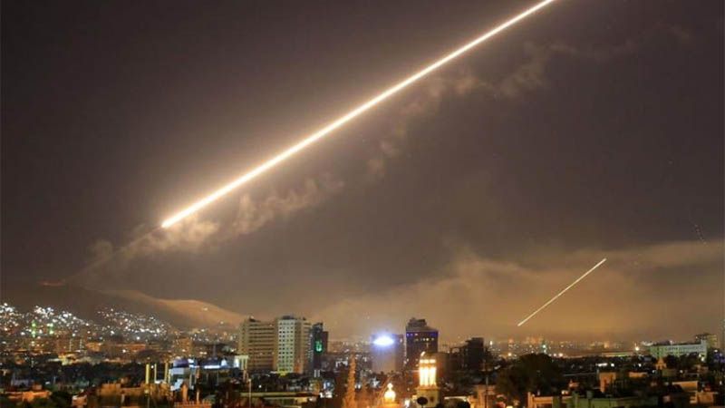 Aviones israel&iacute;es atacan una base militar en la provincia siria de Homs