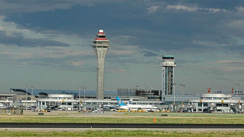 M&aacute;s de 45 aerol&iacute;neas suspenden sus vuelos a China por el coronavirus
