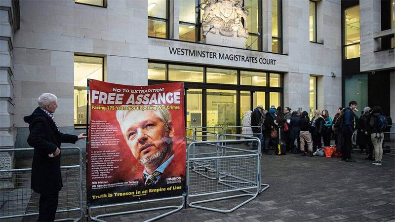 M&aacute;s de 100 m&eacute;dicos instan a acabar con la tortura psicol&oacute;gica a Assange