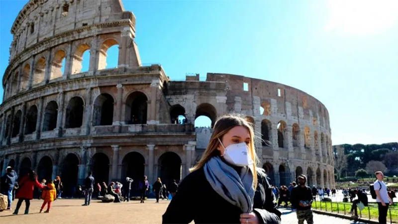 Italia cierra escuelas y universidades tras superar los 100 muertos por coronavirus
