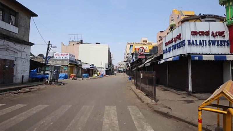 India impone un confinamiento total a sus 1.350 millones de habitantes