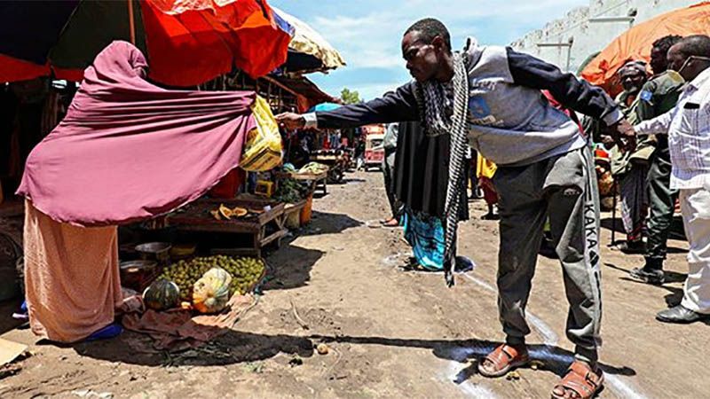 M&aacute;s de 40 millones de personas en &Aacute;frica corren riesgo de hambruna por COVID-19