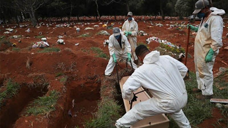 Estados Unidos super&oacute; el sombr&iacute;o hito de 100.000 muertes de coronavirus