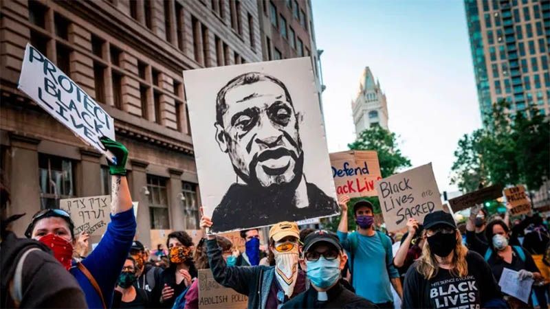 Nueva York aprueba las primeras leyes para &ldquo;liderar una reforma policial&rdquo; en todo el pa&iacute;s