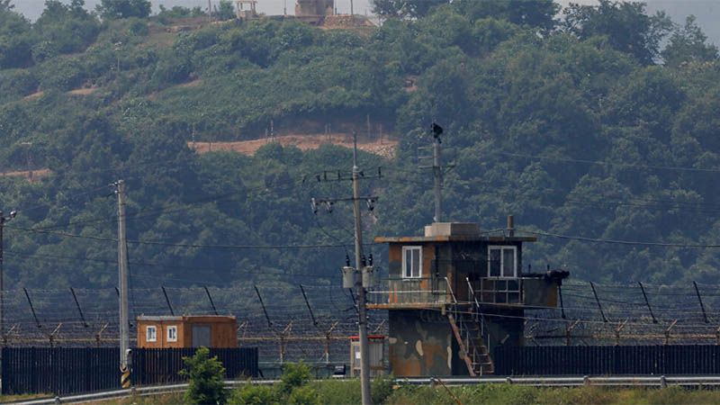 Corea del Norte env&iacute;a soldados a puestos de vigilancia en zona desmilitarizada